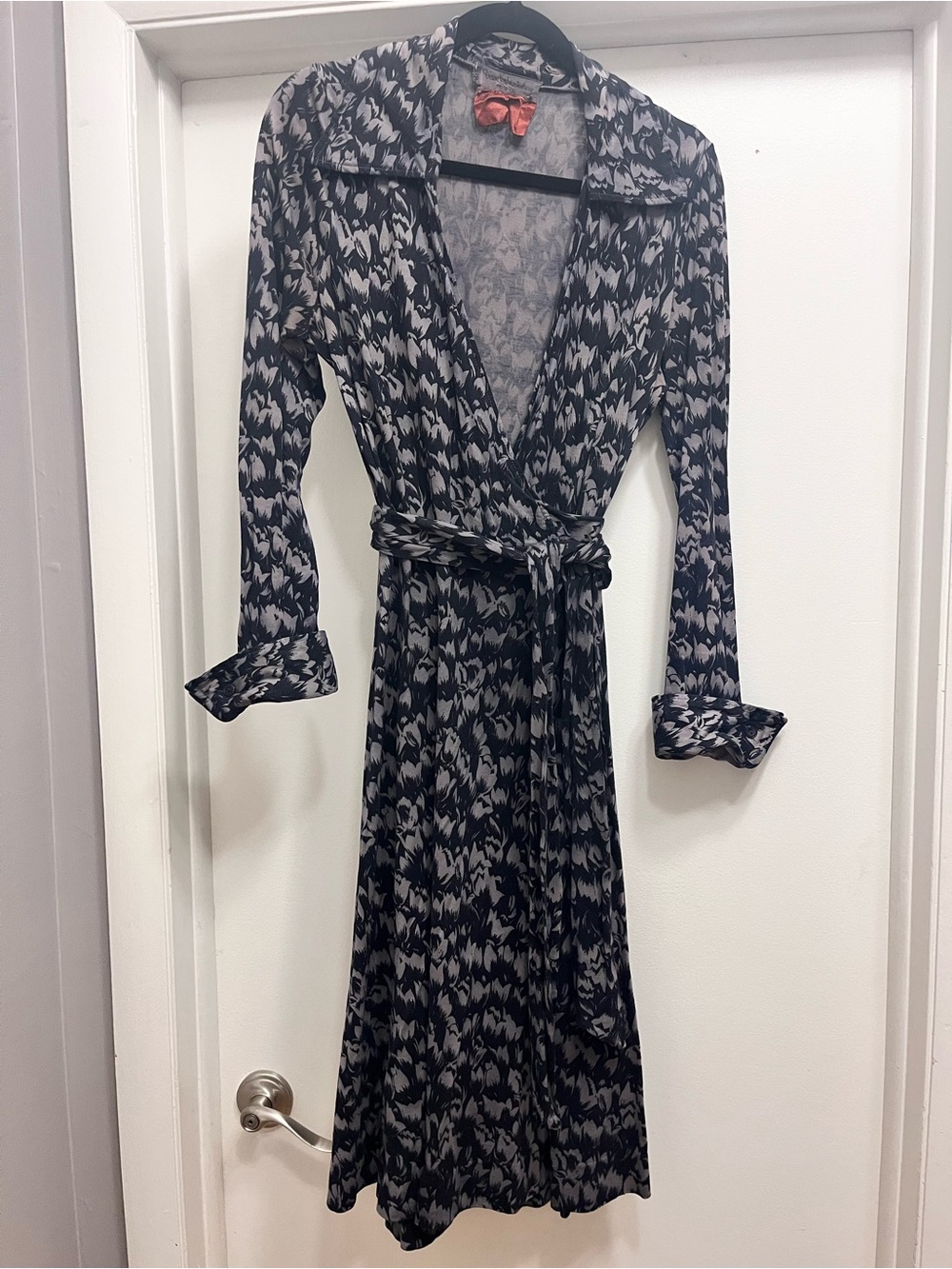 Women's Black and Gray Knit Wrap Dress with Tie Waist